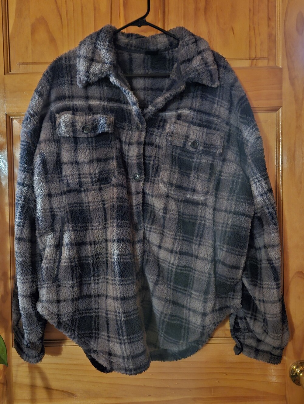 PacSun Women's Plush Fleece Plaid Shacket M/L